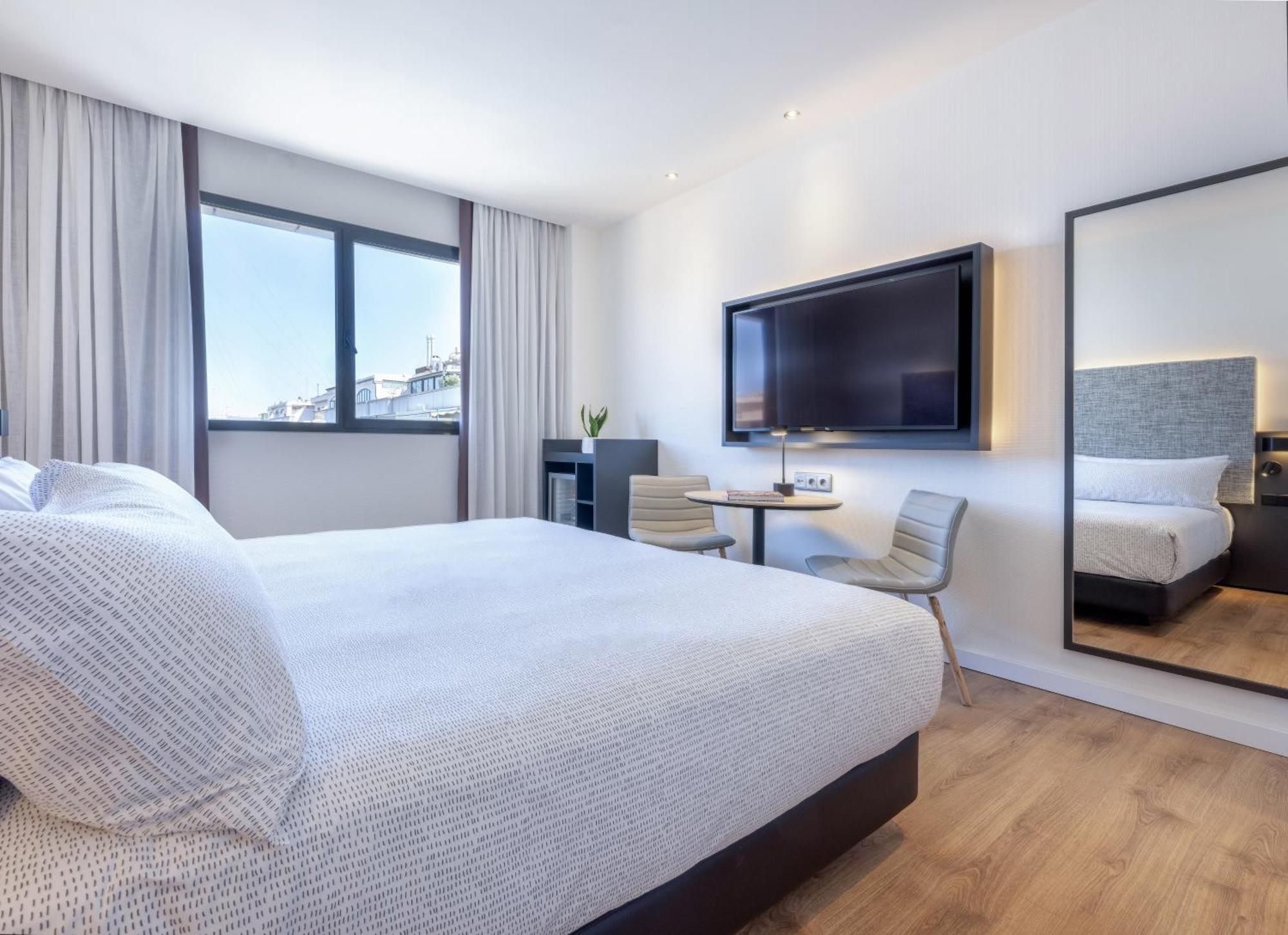 Hotel Valencia Oceanic Affiliated by Meliá Esterno foto